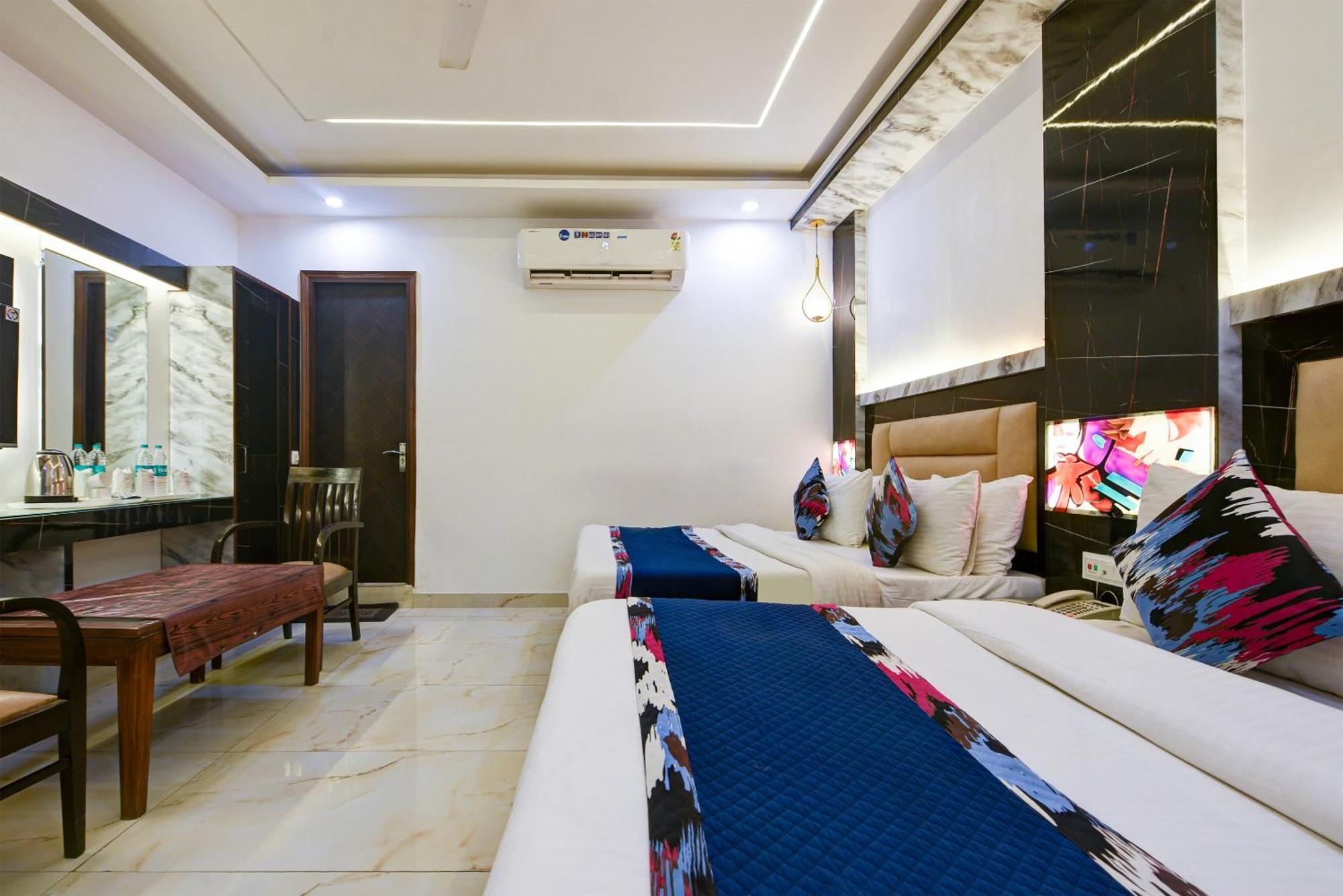Hotel Shri Vinayak In City Centre At New Delhi Railway Station-By Rcg Hotels Εξωτερικό φωτογραφία