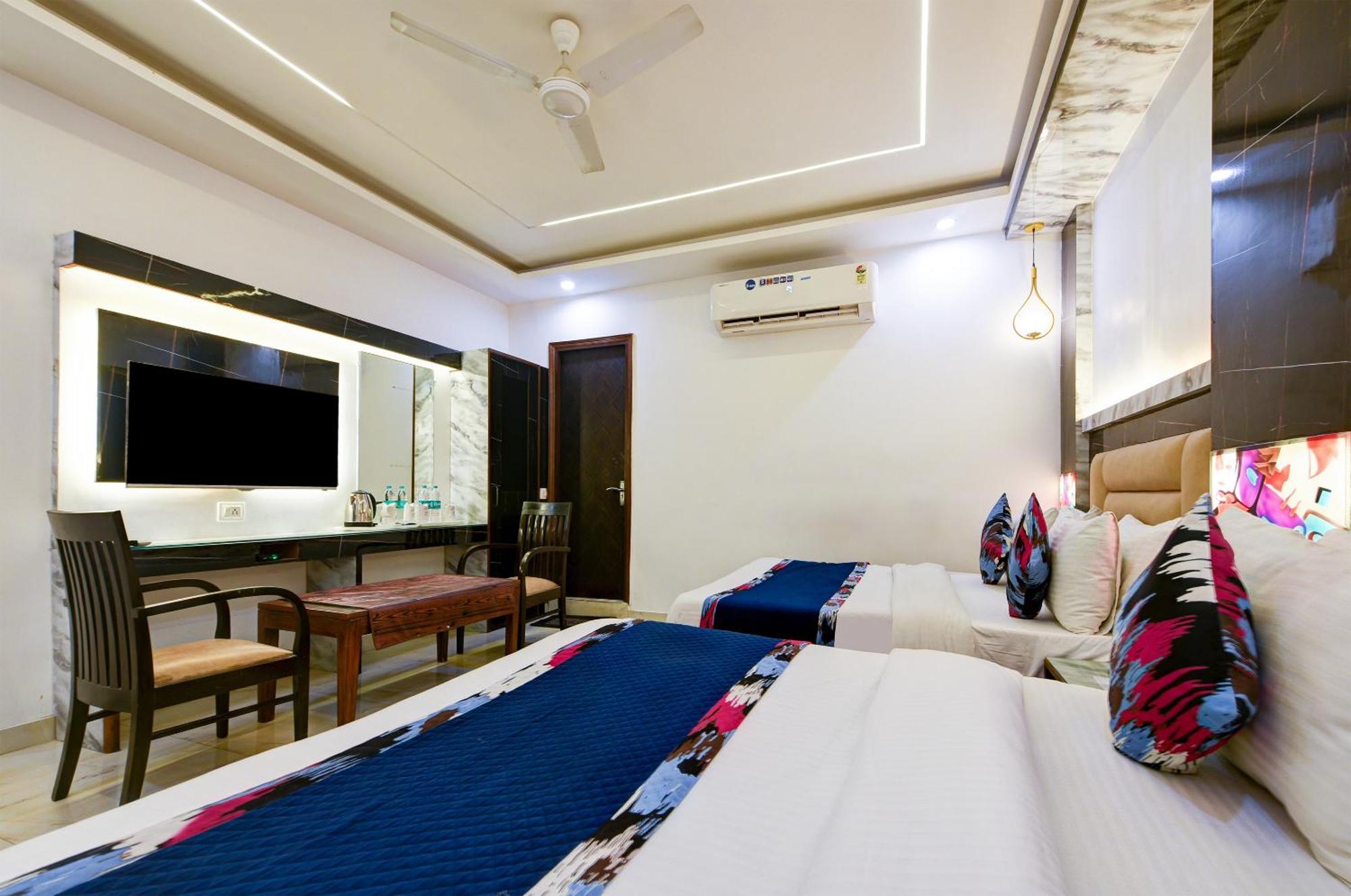 Hotel Shri Vinayak In City Centre At New Delhi Railway Station-By Rcg Hotels Εξωτερικό φωτογραφία