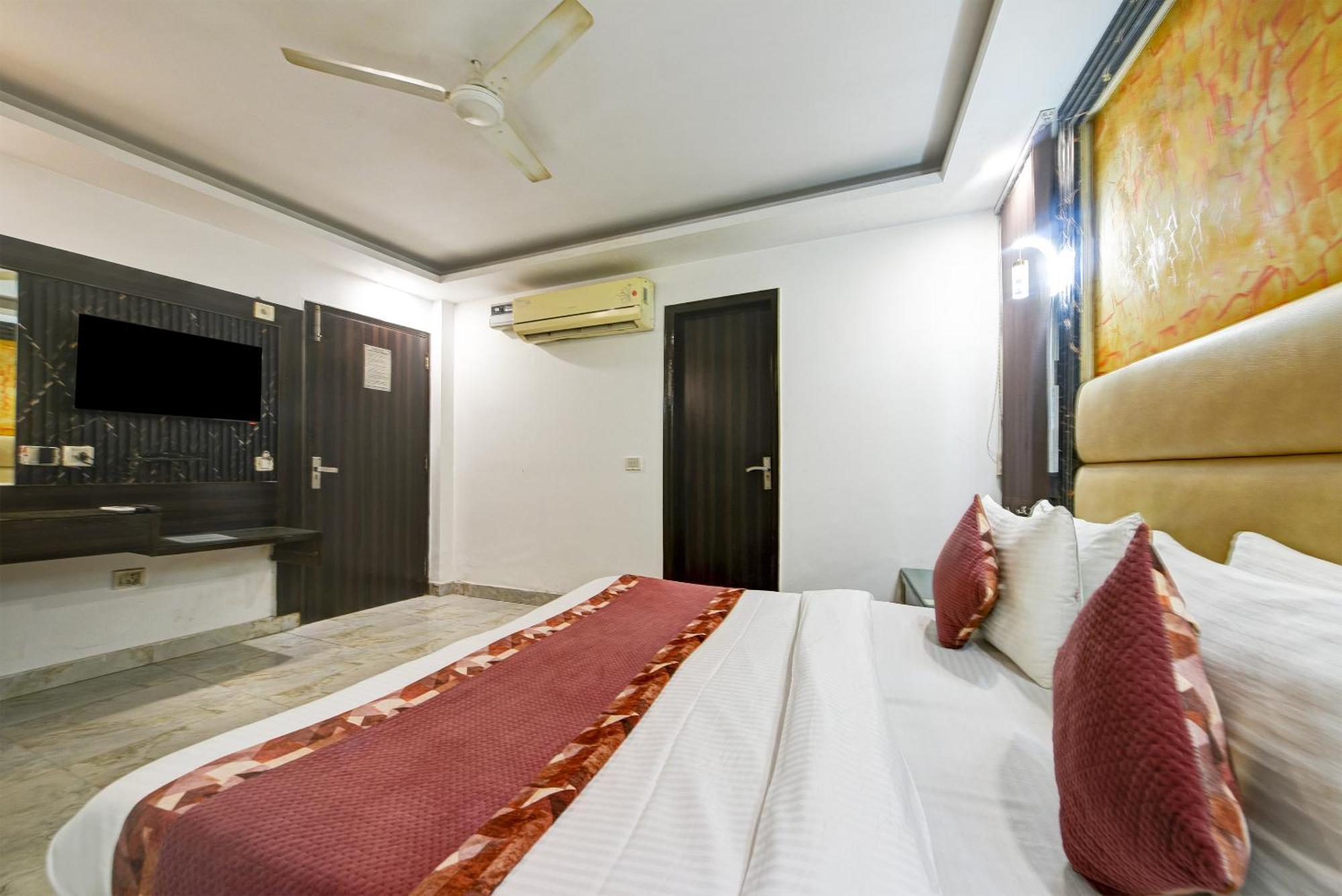 Hotel Shri Vinayak In City Centre At New Delhi Railway Station-By Rcg Hotels Εξωτερικό φωτογραφία