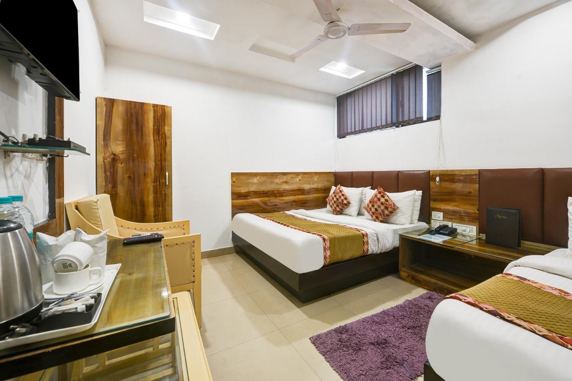 Hotel Shri Vinayak In City Centre At New Delhi Railway Station-By Rcg Hotels Εξωτερικό φωτογραφία