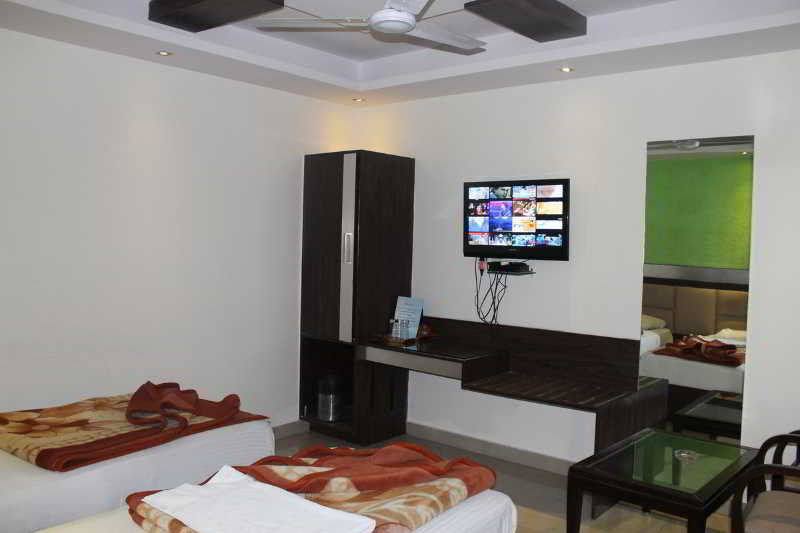 Hotel Shri Vinayak In City Centre At New Delhi Railway Station-By Rcg Hotels Εξωτερικό φωτογραφία