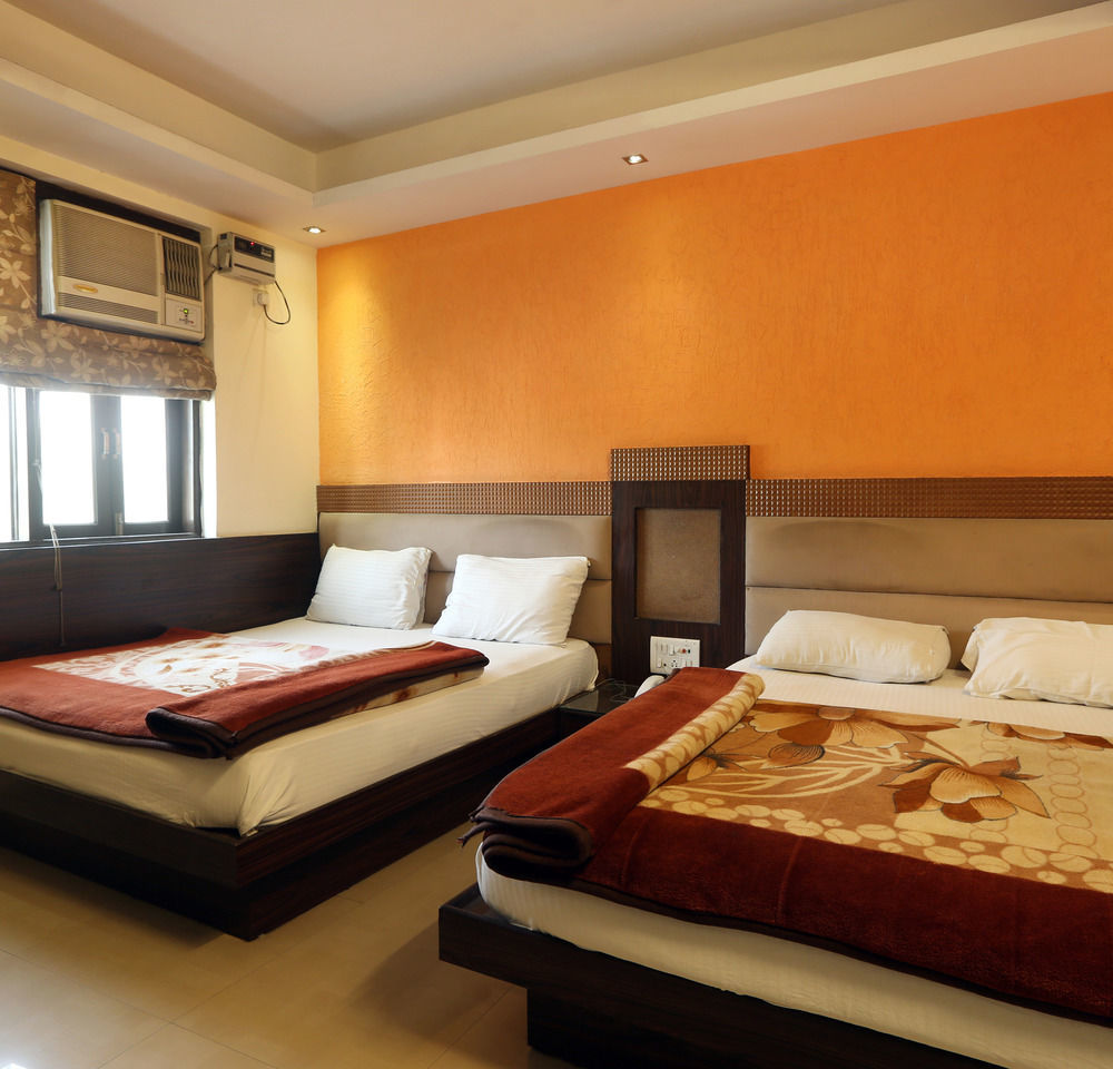 Hotel Shri Vinayak In City Centre At New Delhi Railway Station-By Rcg Hotels Εξωτερικό φωτογραφία